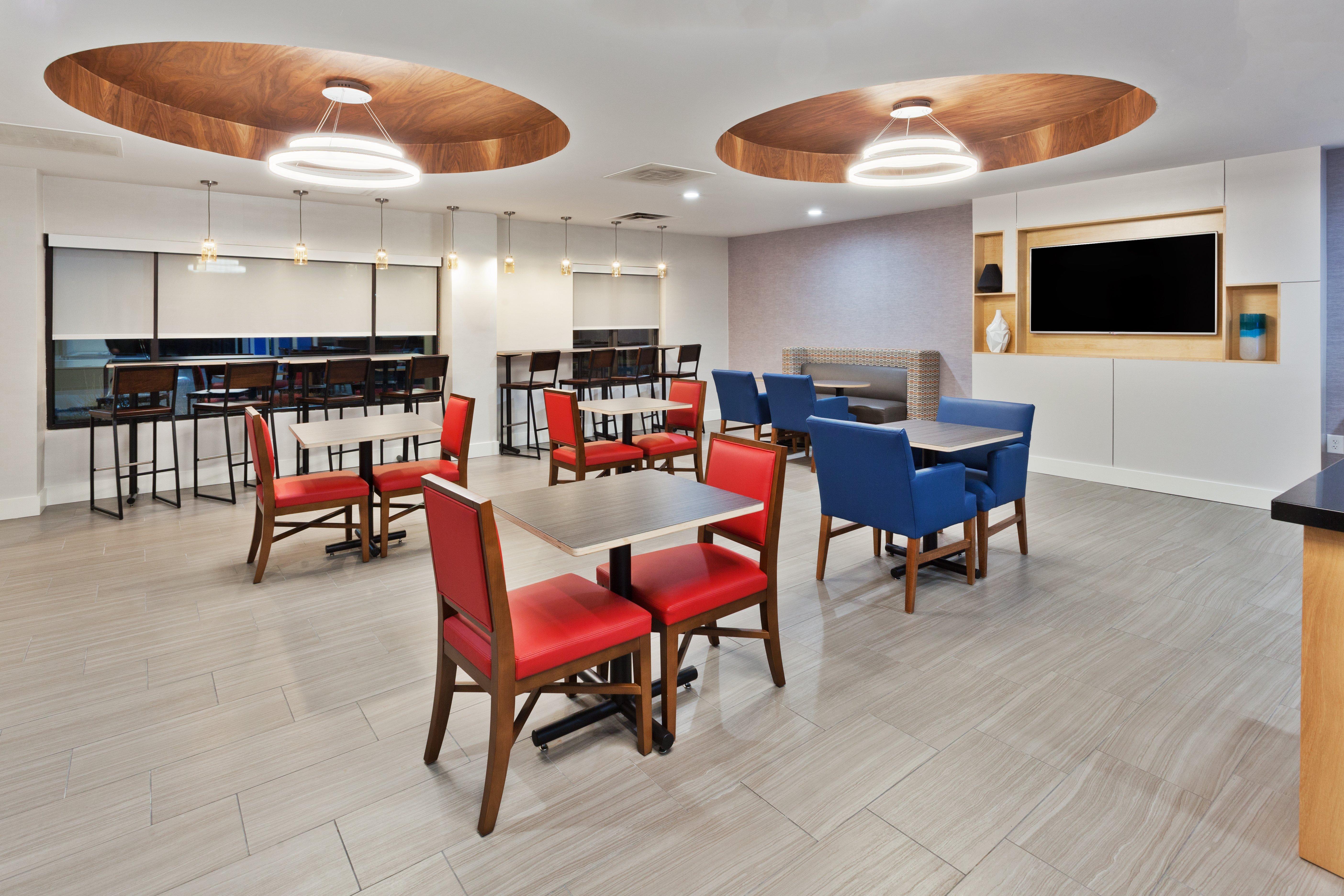 Holiday Inn Express Rome-East By Ihg Zewnętrze zdjęcie