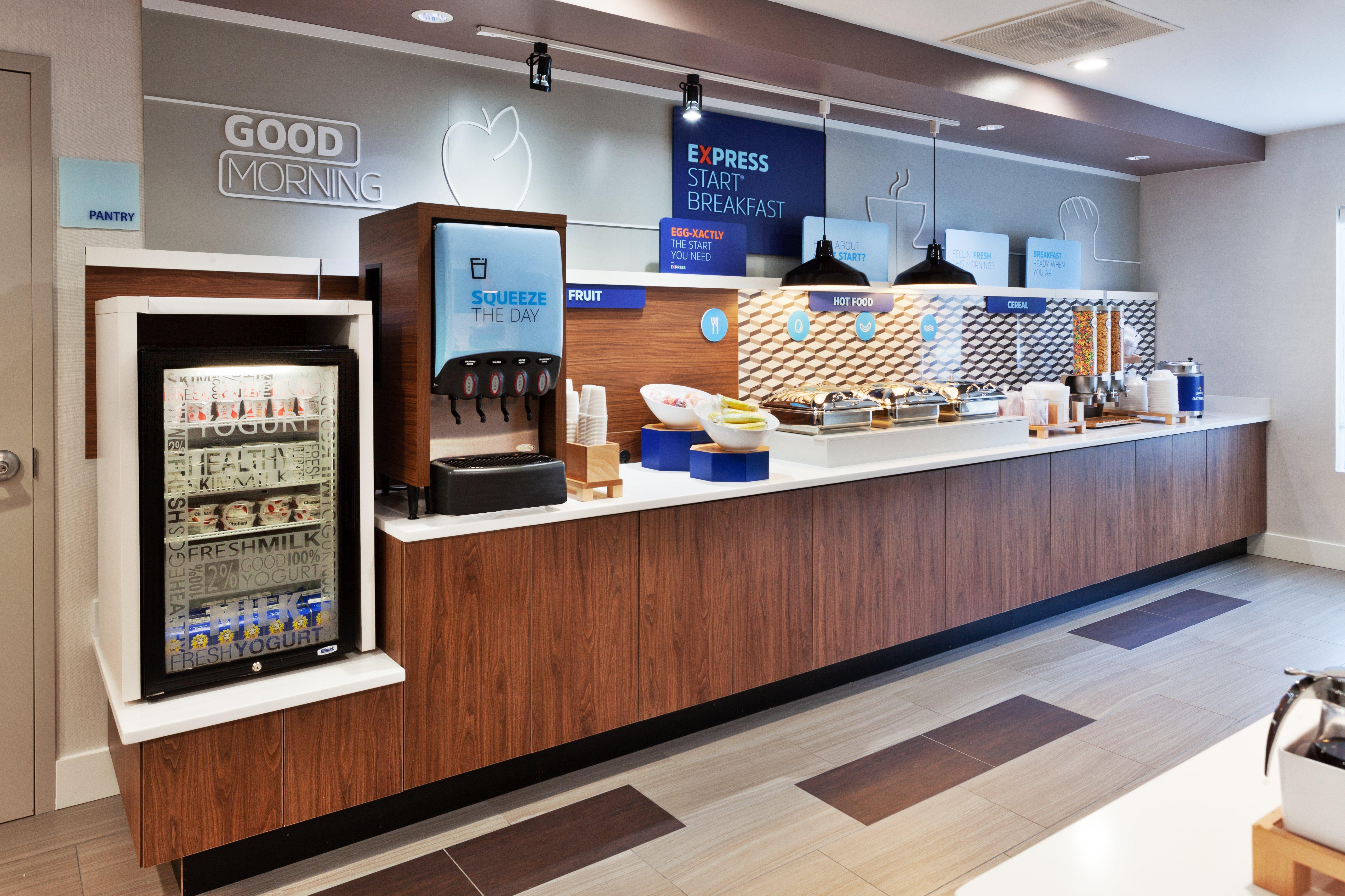 Holiday Inn Express Rome-East By Ihg Zewnętrze zdjęcie